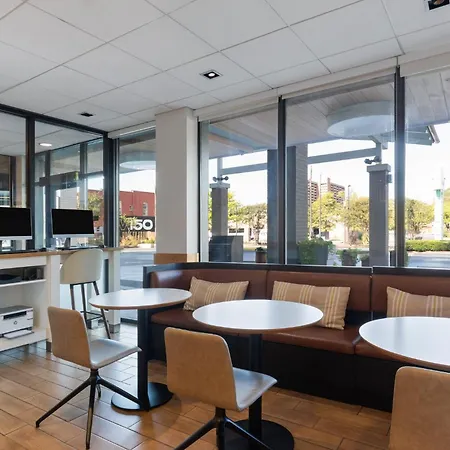 - Vanderbilt - Dwtn By Ihg Hotel 3*