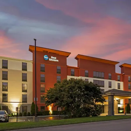 Western Near Opryland Hotel