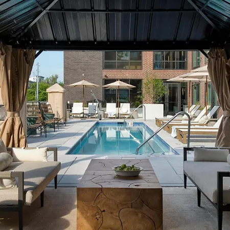 Hotel Mint House Marathon Village By Kasa