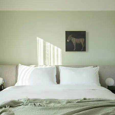 Hotel Mint House Marathon Village By Kasa 3*