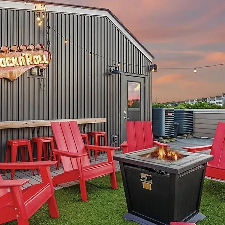 Fame House * Nashville