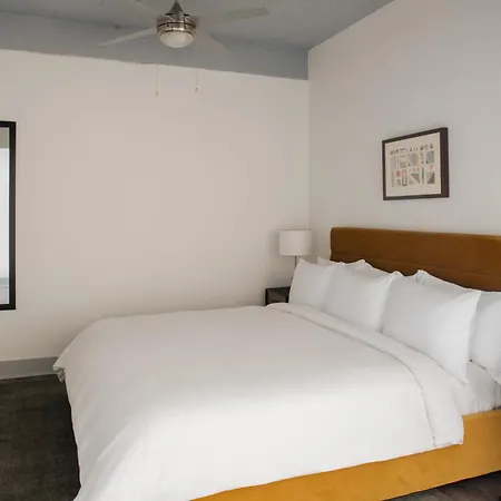 Aparthotel Kasa Capitol Hill Downtown 4*