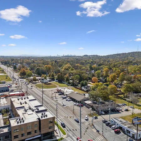Scene In Chic East Nash 12 Min To Broadway * Nashville