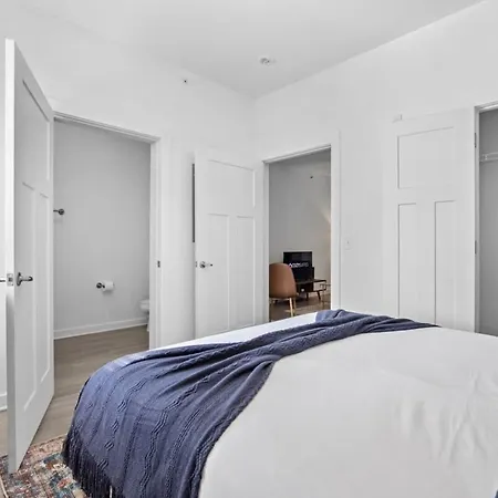 Two Cozysuites Music Row In Nashville