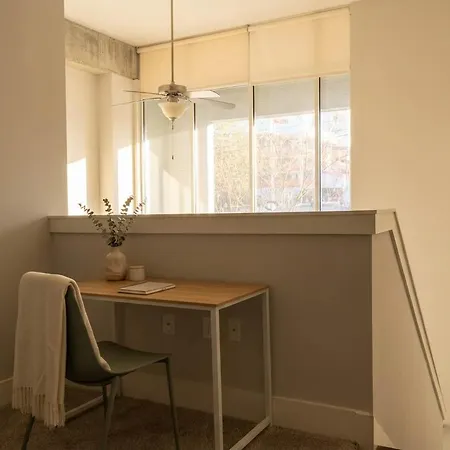 Apartment Boulevard Midtown 30ft Ceilings 1br 01