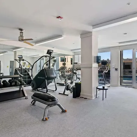 Boulevard Midtown 30ft Ceilings 1br 01 * Nashville