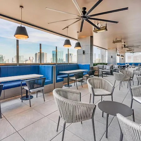 Hotel Cambria Midtown