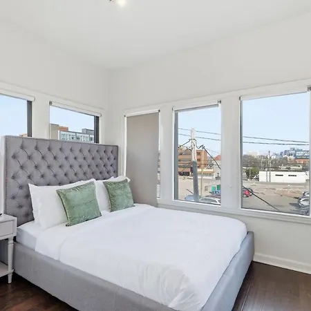 Cozy 3br Near Vanderbilt & Downtown| Parking Nashville