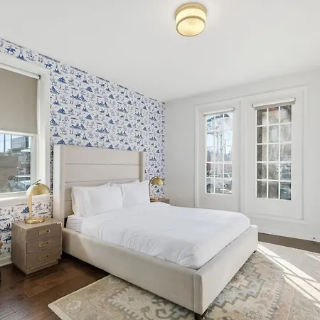 3br Minutes To Downtown| Parking Nashville