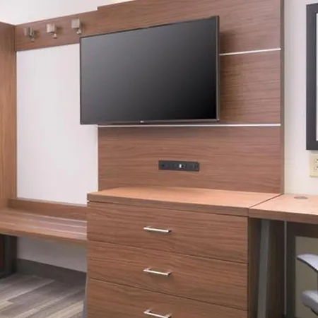 Express & - Metrocenter Downtown By Ihg Hotel