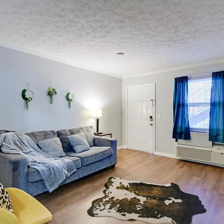 Apartment < 1 Mi To Vanderbilt: *