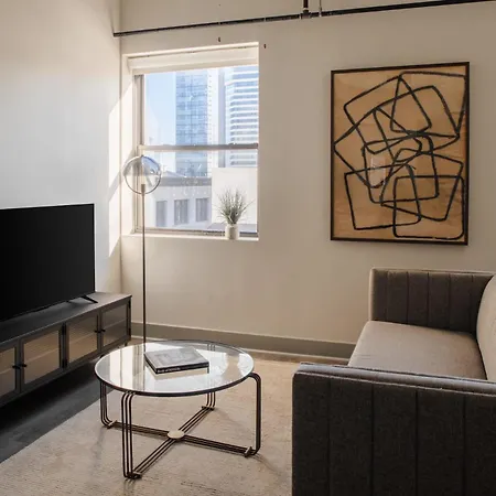 Kasa Capitol Hill Downtown 4*