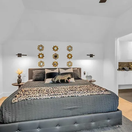 Holiday home Spacious - 2 Homes, 15 Guests Nashville