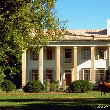 Doubletree By Hilton Airport Nashville