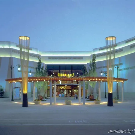 Hotel Doubletree By Hilton Airport Nashville