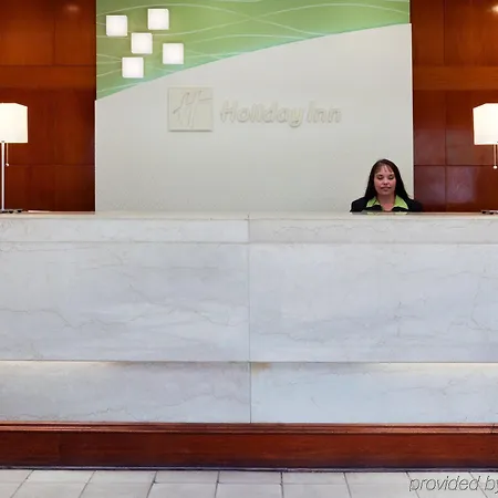 Hotel Airport Marriott 4*