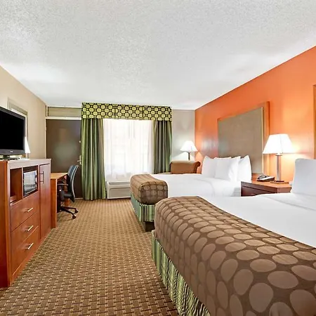 Comfort & Downtown - Stadium Hotel Nashville