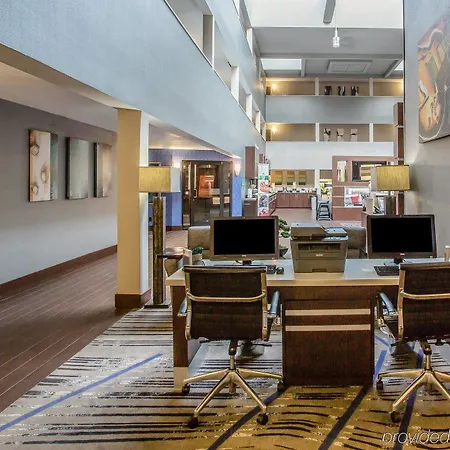 Hotel Quality Airport Nashville