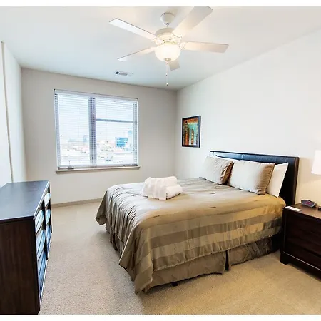 Two Bedroom Midtown With Rooftop Pool - Mt09 *