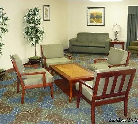 Spark By Hilton At Opryland 3*