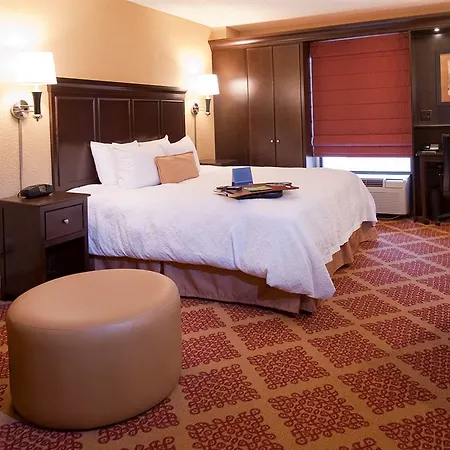 Hampton / Vanderbilt Hotel