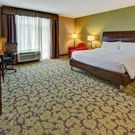 Hilton Garden Downtown Convention Center Nashville