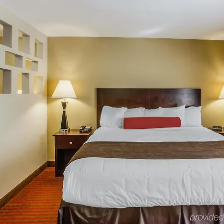 Quality Airport Hotel Nashville