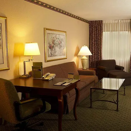 Doubletree By Hilton Airport 3* Nashville