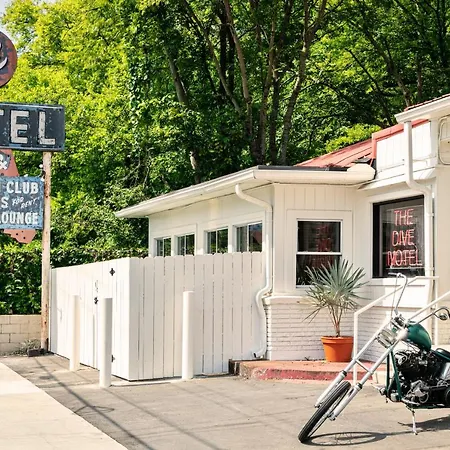 Hotel The Dive And Swim Club 3*