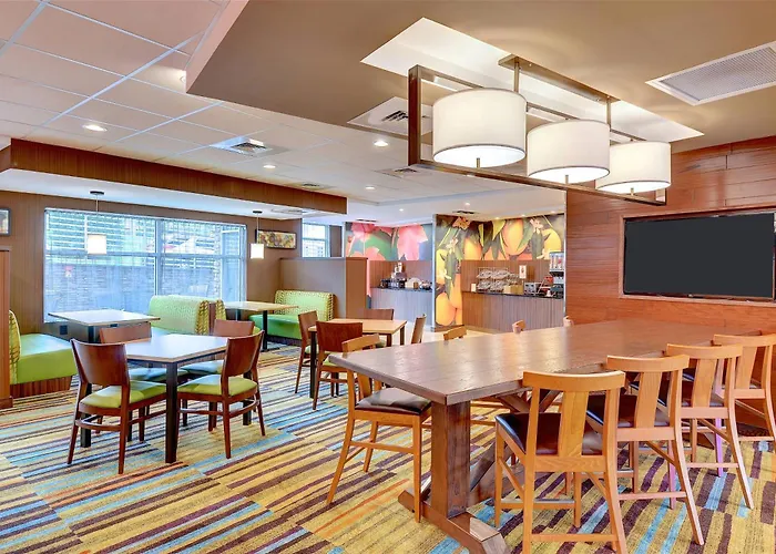 Fairfield Inn & Suites By Marriott Nashville Downtown-Metrocenter