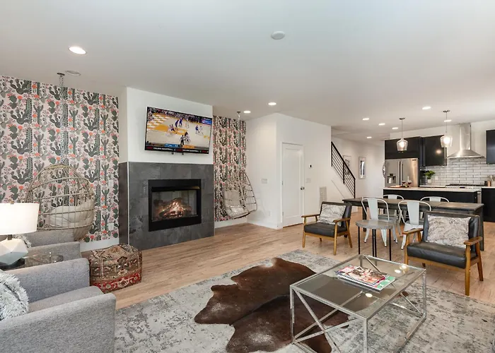 Hurst House - 4 Stylish Homes - Mins To Germantown