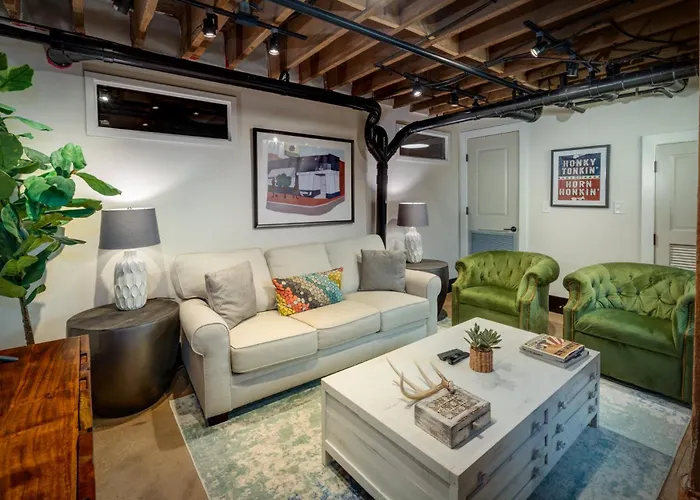 2 Separate Units With Exclusive Access To Club