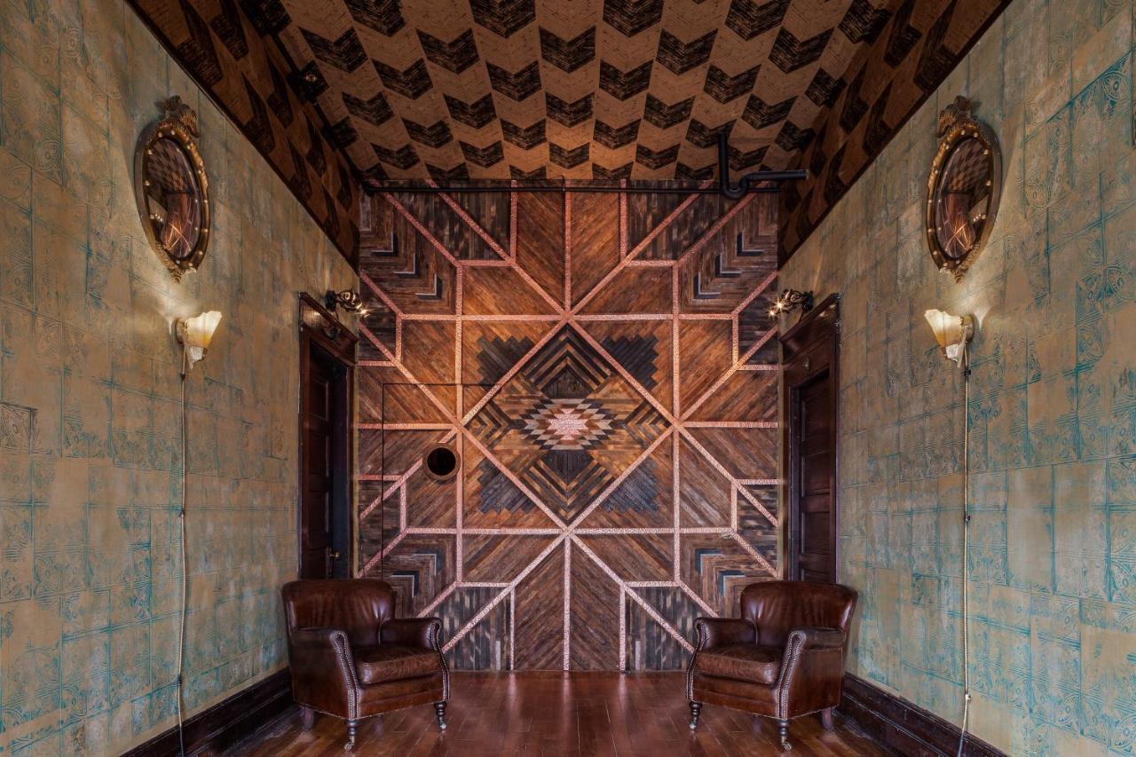 Hotel Urban Cowboy 4*