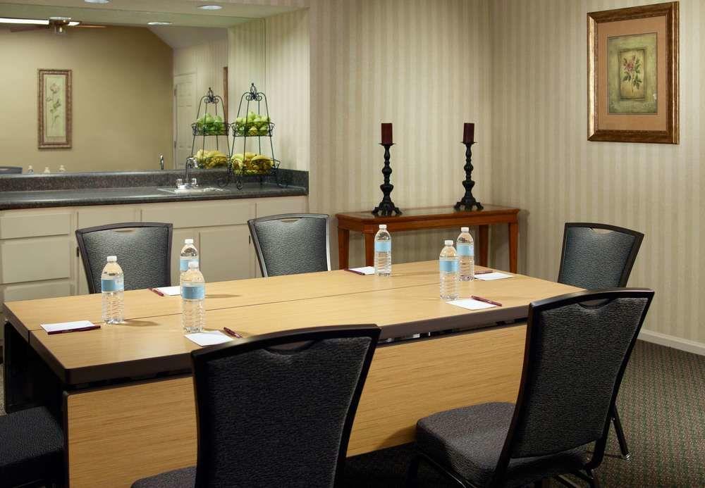 By Marriott Airport Nashville