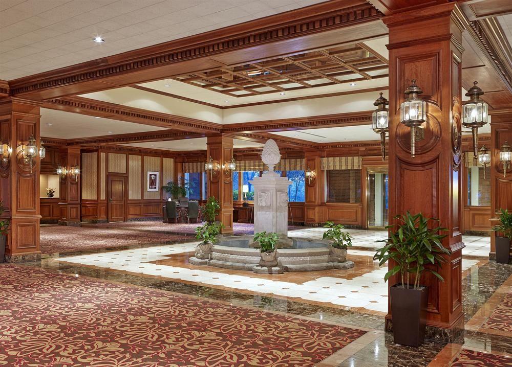 Sheraton Music Airport 4*