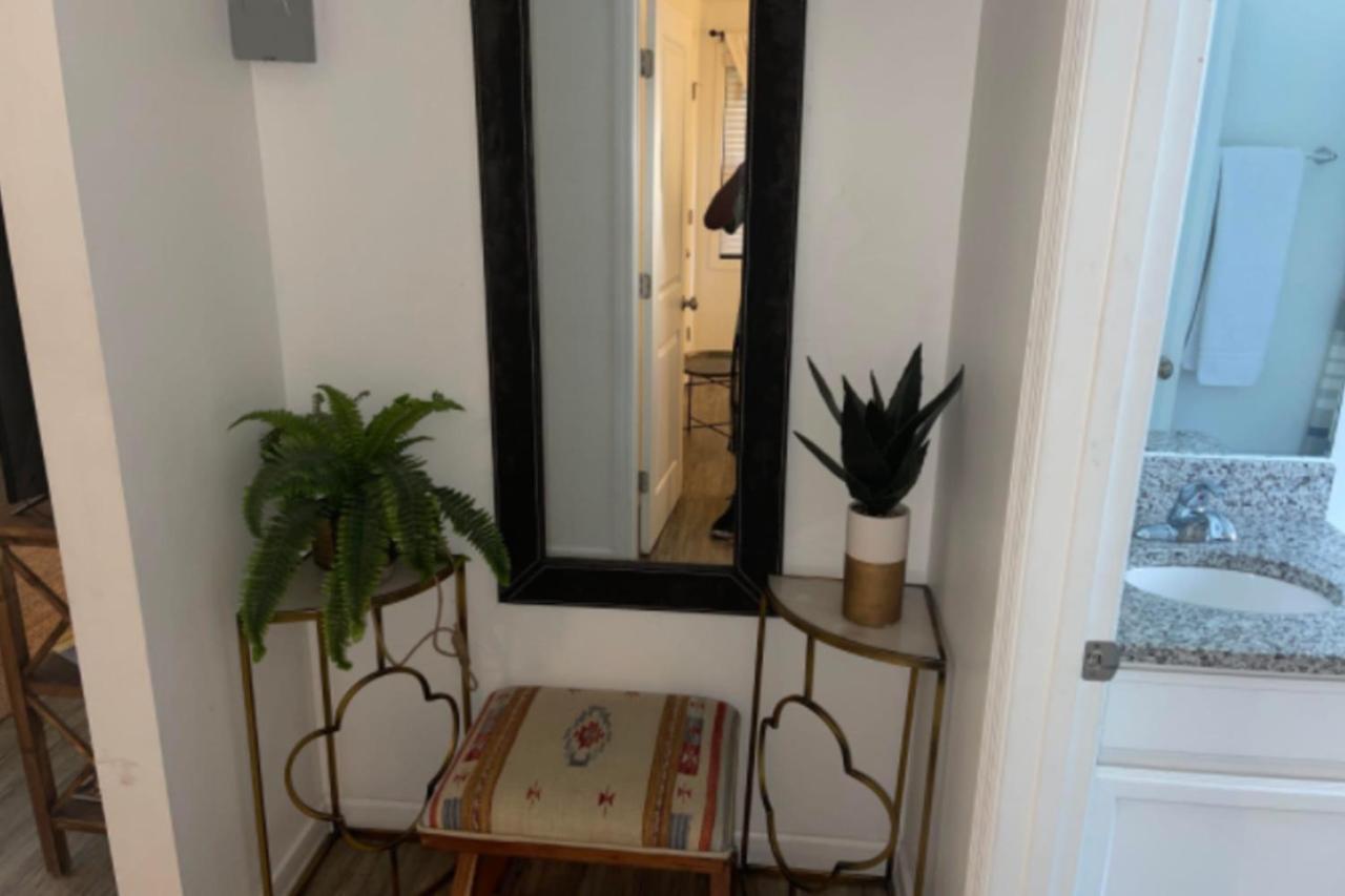 Quaint North Gulch W 2 Queen Beds Apartment