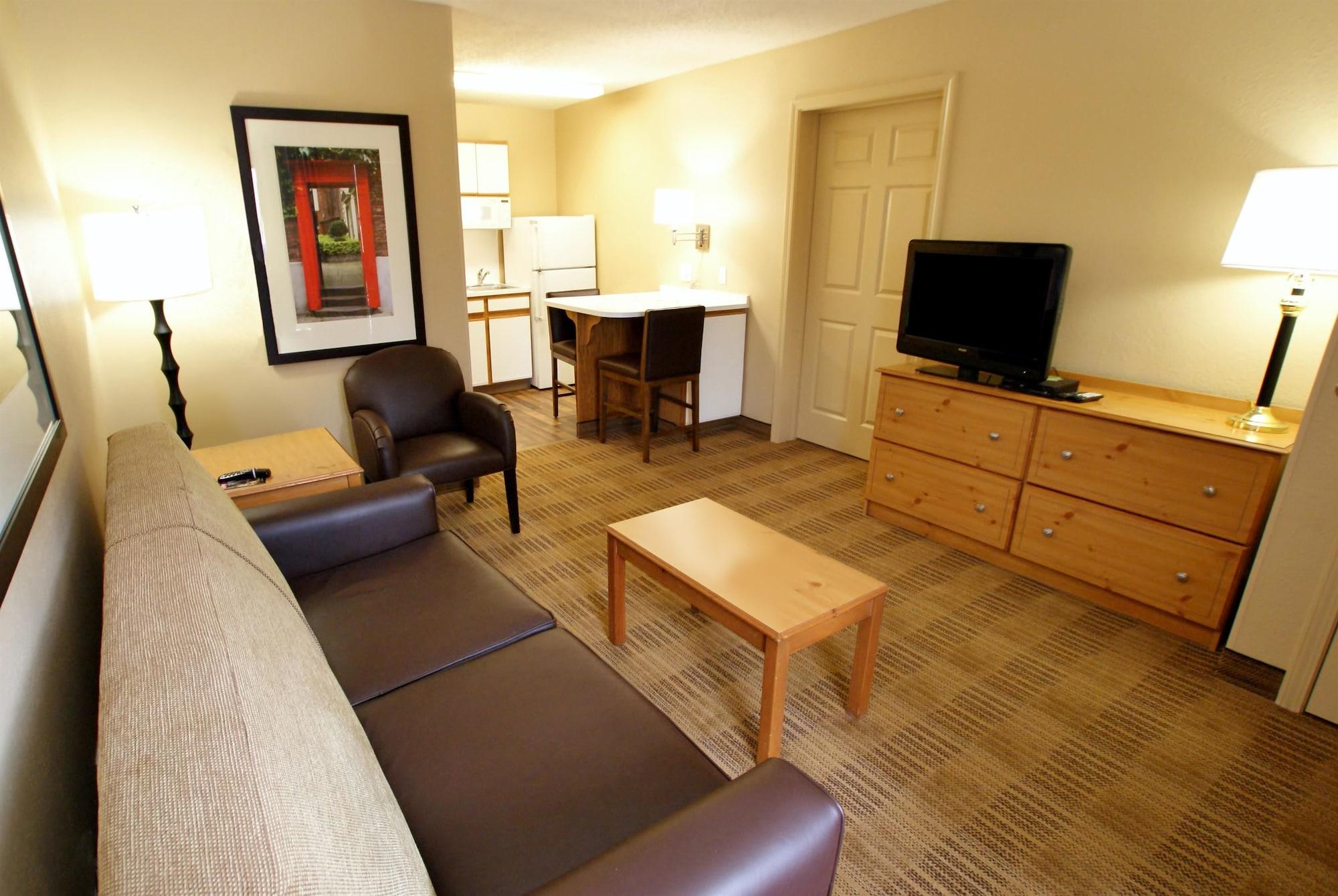 Hotel Extended America - - Airport - Music 2*