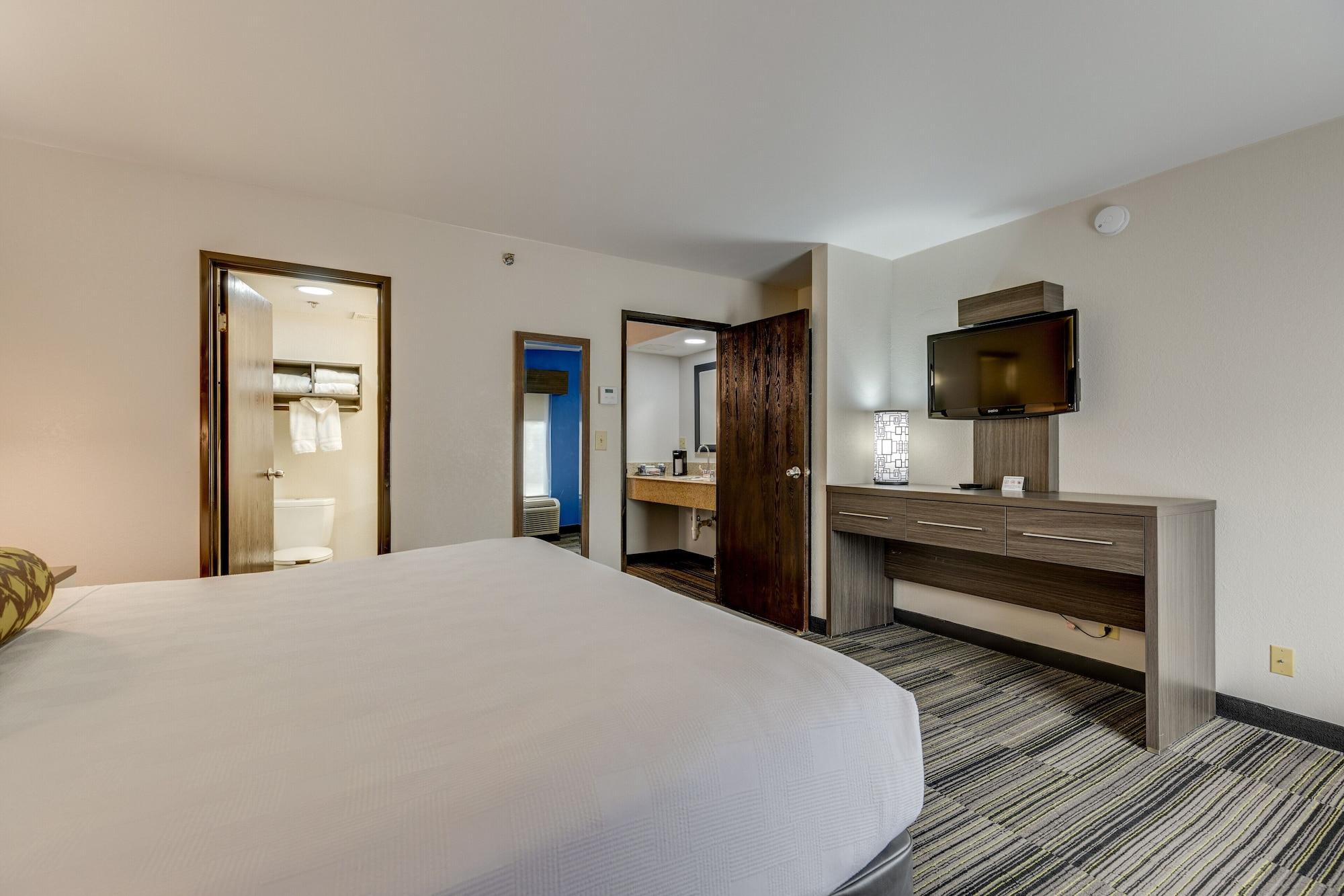 Hotel Alexis And