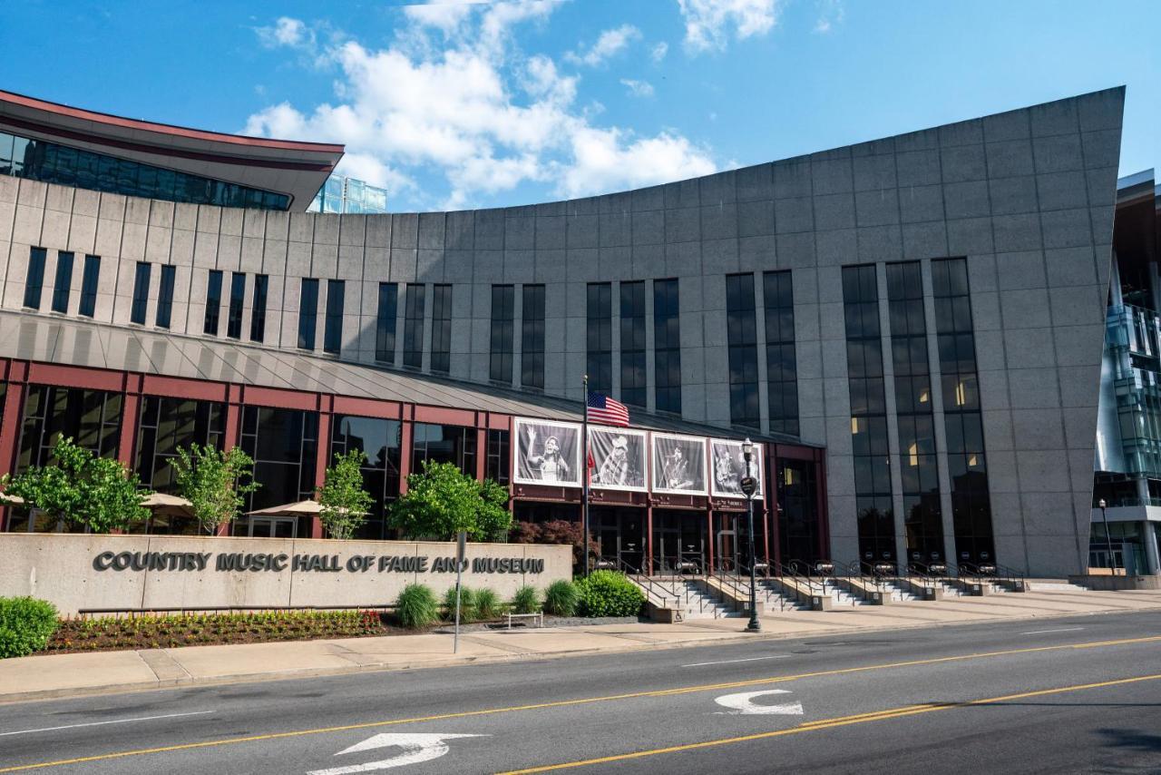 Hyatt Place Downtown Hotel 3*