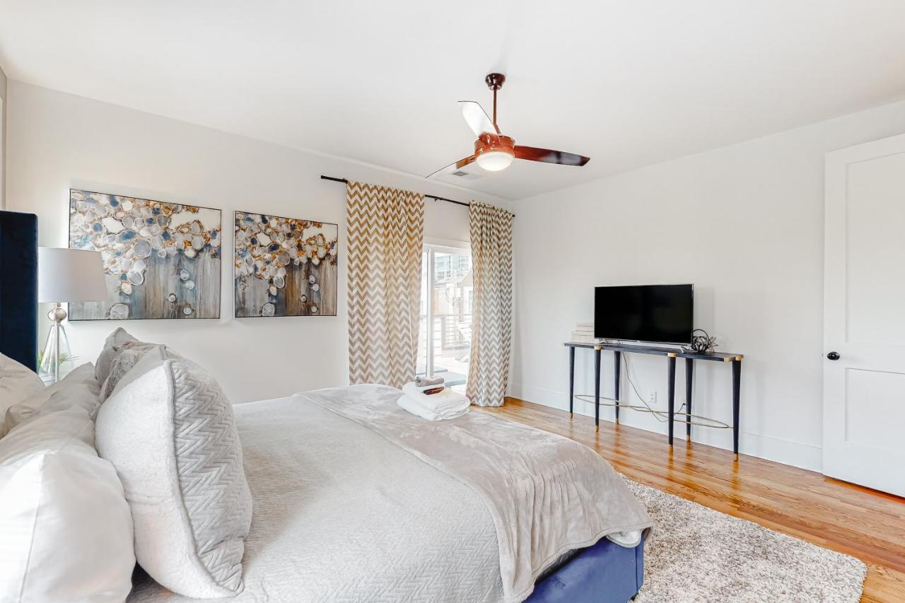 Fantasy Oasis Nashville