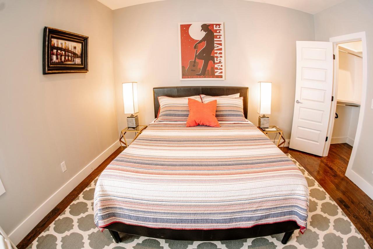 Huge4bedr10mintodtownsafe Holiday home *