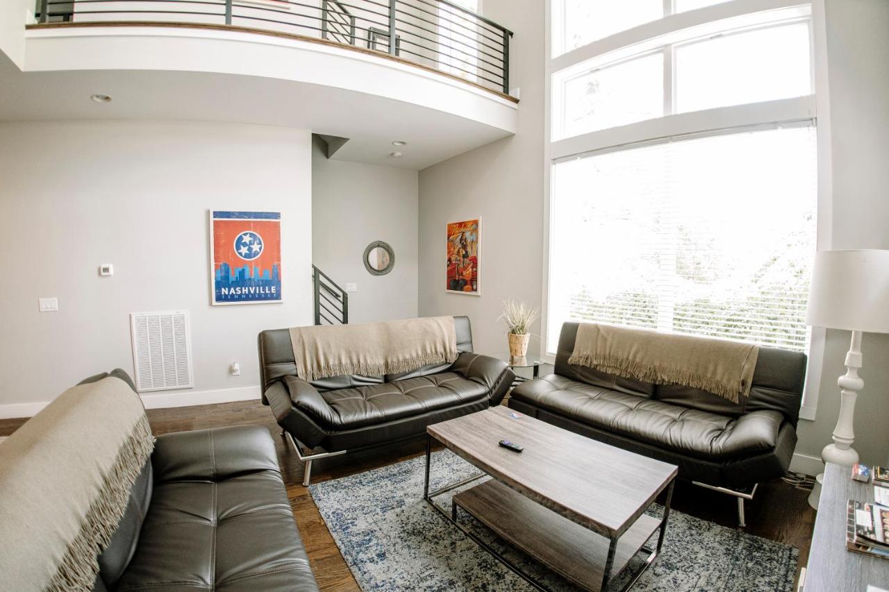 Huge4bedr10mintodtownsafe Nashville