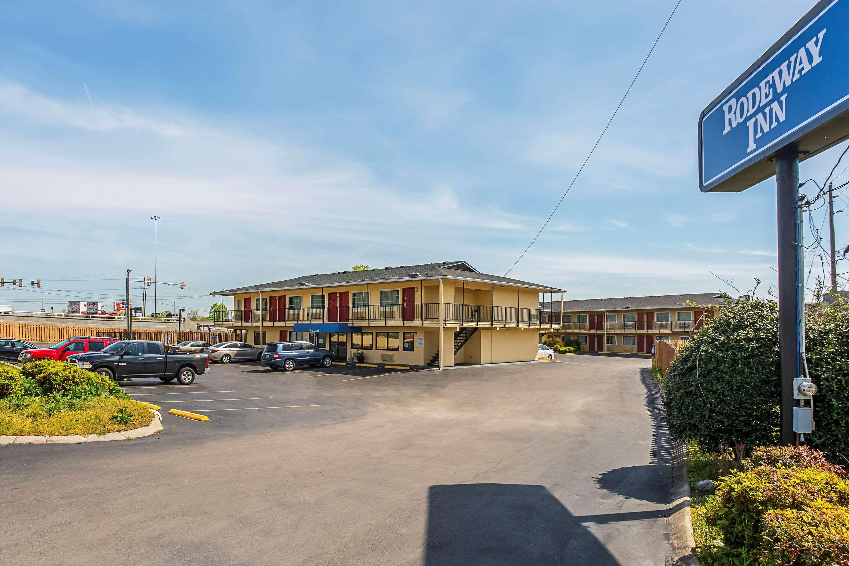 Rodeway Airport South 2* Nashville