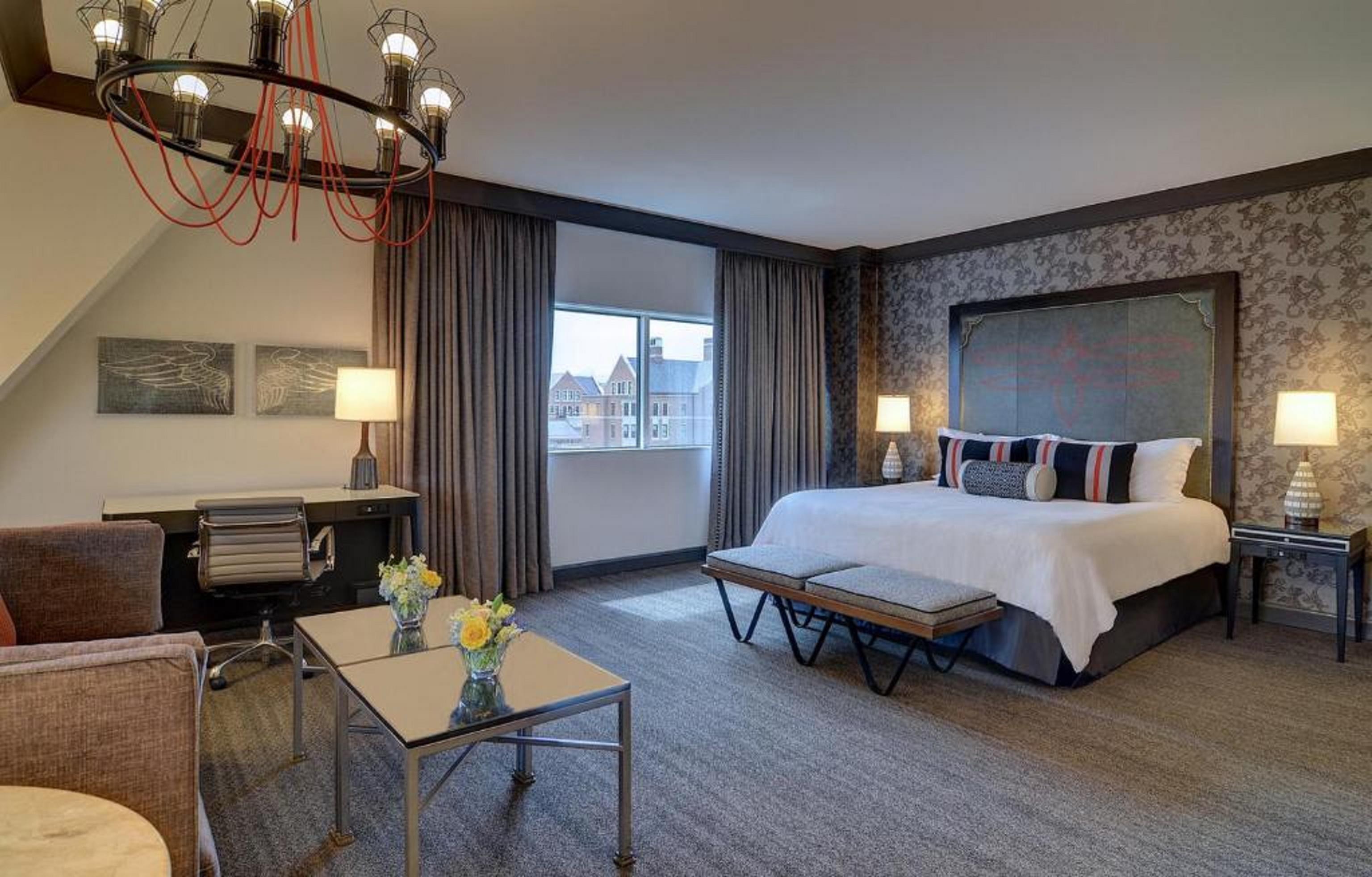 Loews At Vanderbilt Plaza Hotel