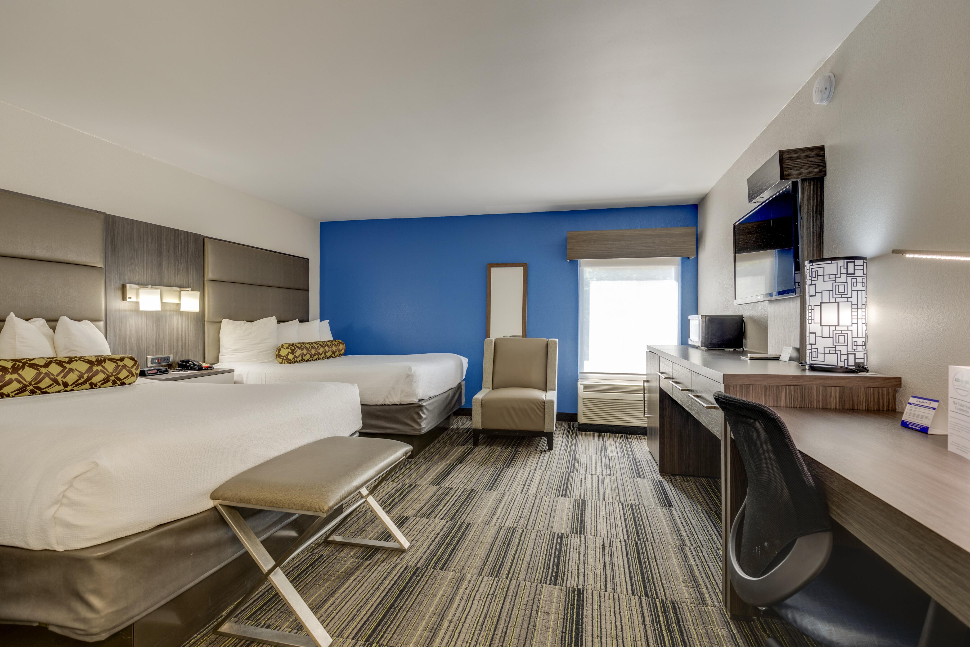 Hotel Alexis And