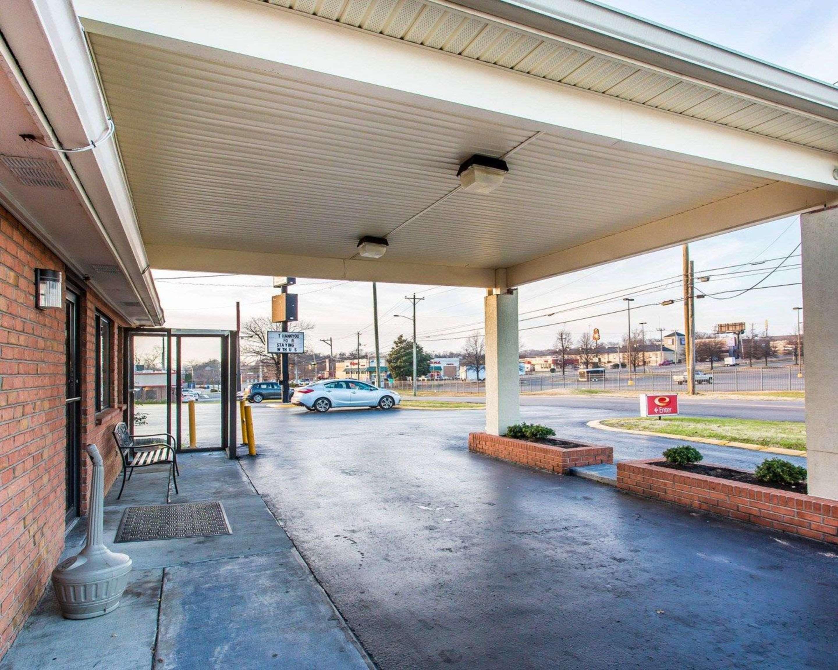 Econo North - Opryland 2* Nashville
