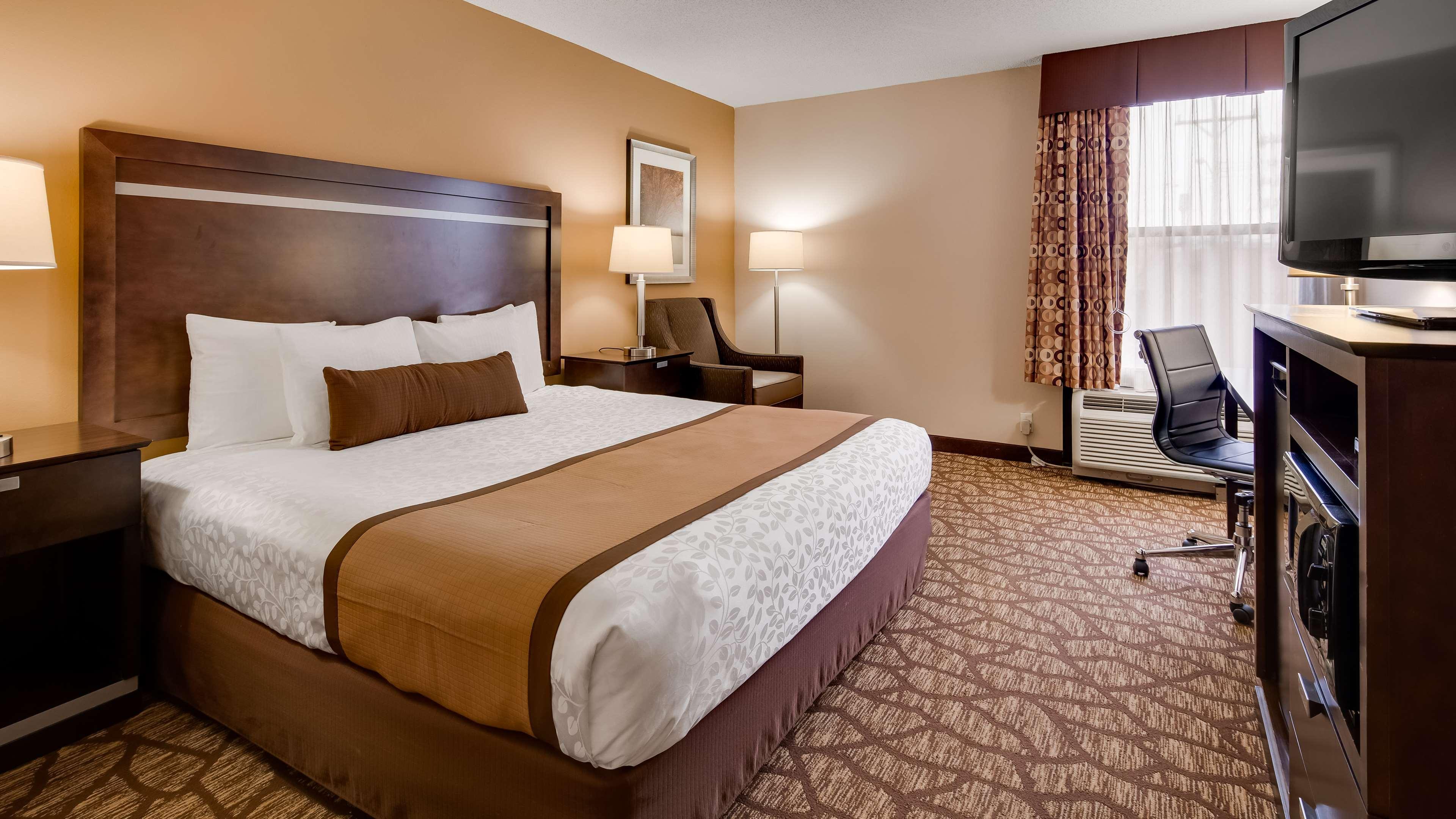 Best Western Plus Belle Meade & 2* Nashville