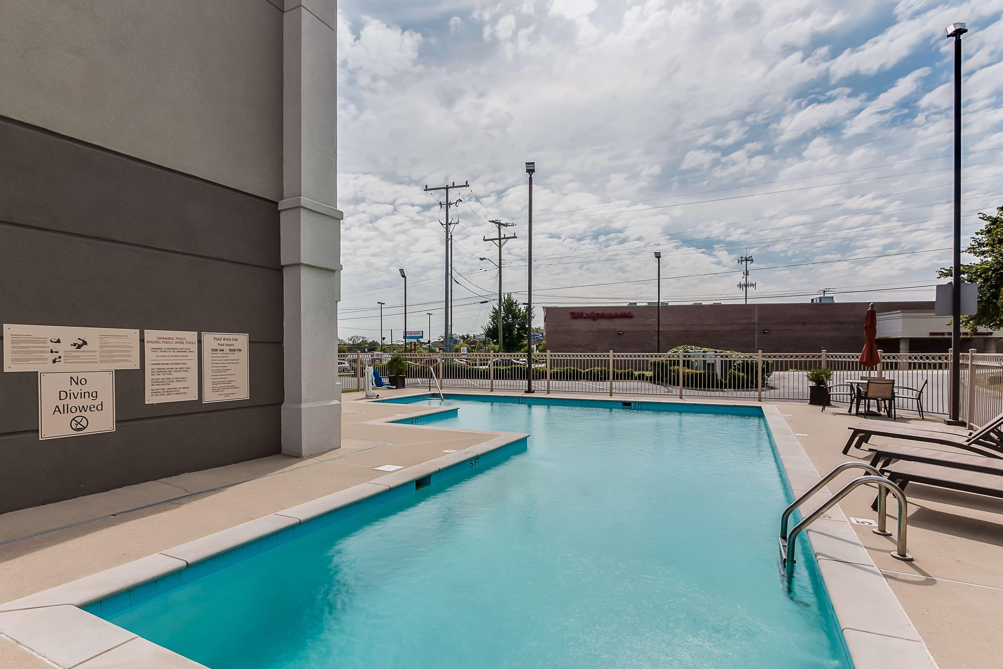 Best Western Plus Belle Meade &