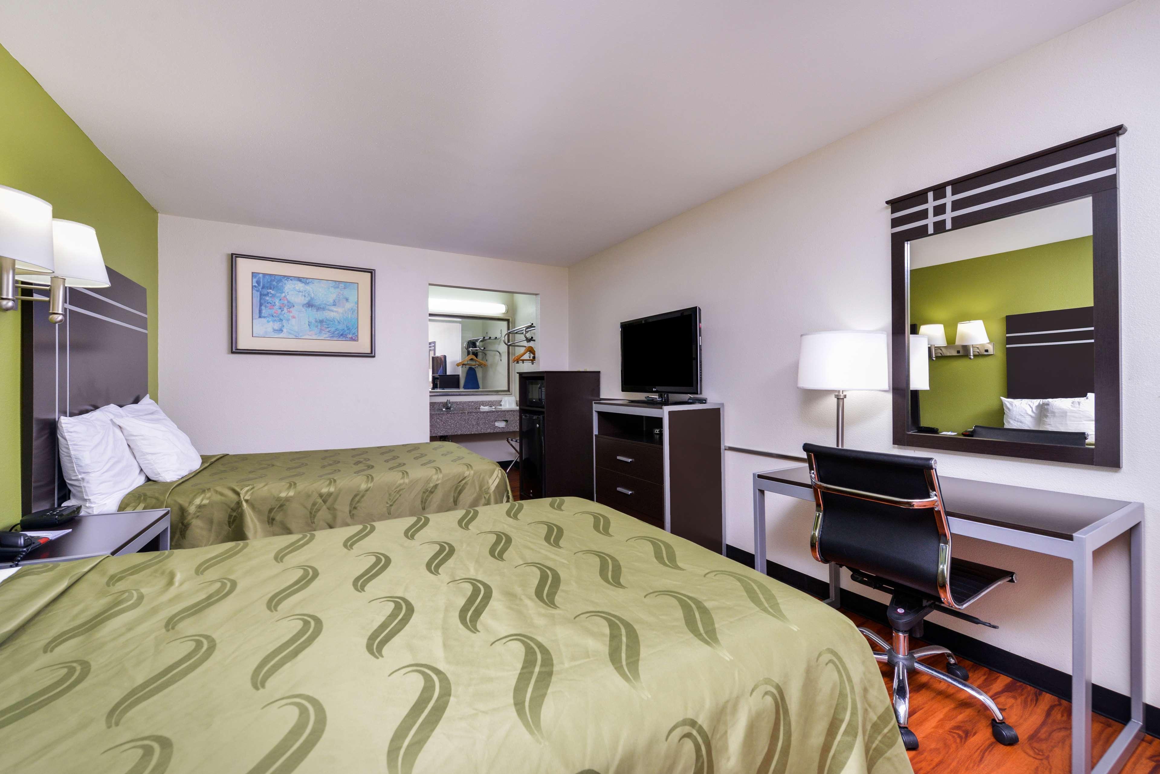 Americas Best Value Inn-nashville/airport South 2*