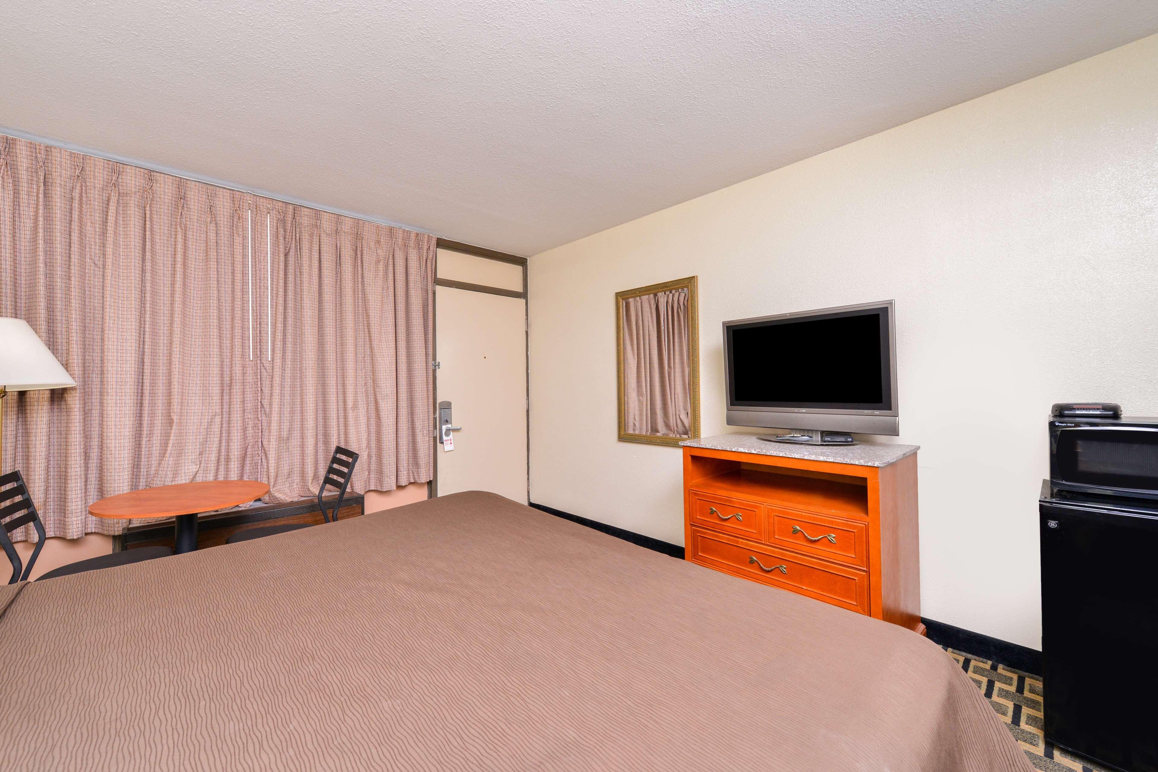 Americas Best Value Inn-nashville/airport South Nashville